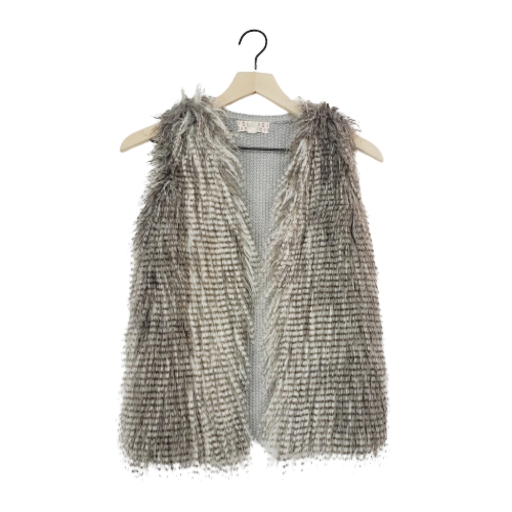 ♡Pink Rose Knitted Faux Fur Vest♡ - Picture 2 of 5